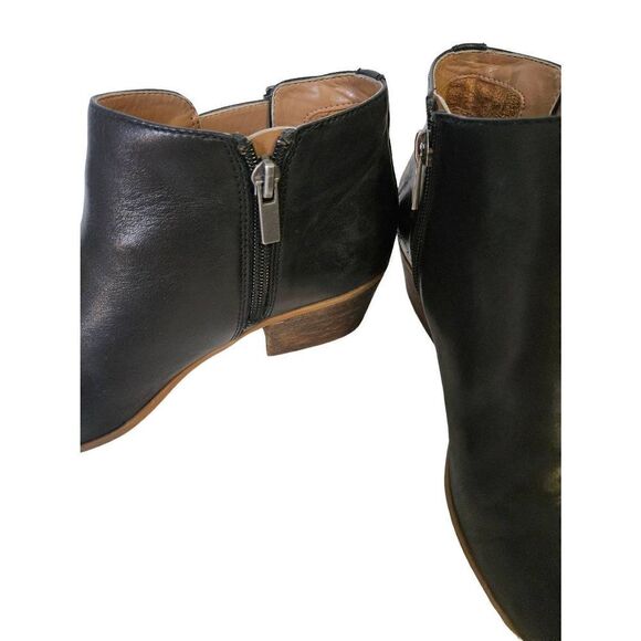 Clarks black leather booties. Size 7. - Picture 6 of 7